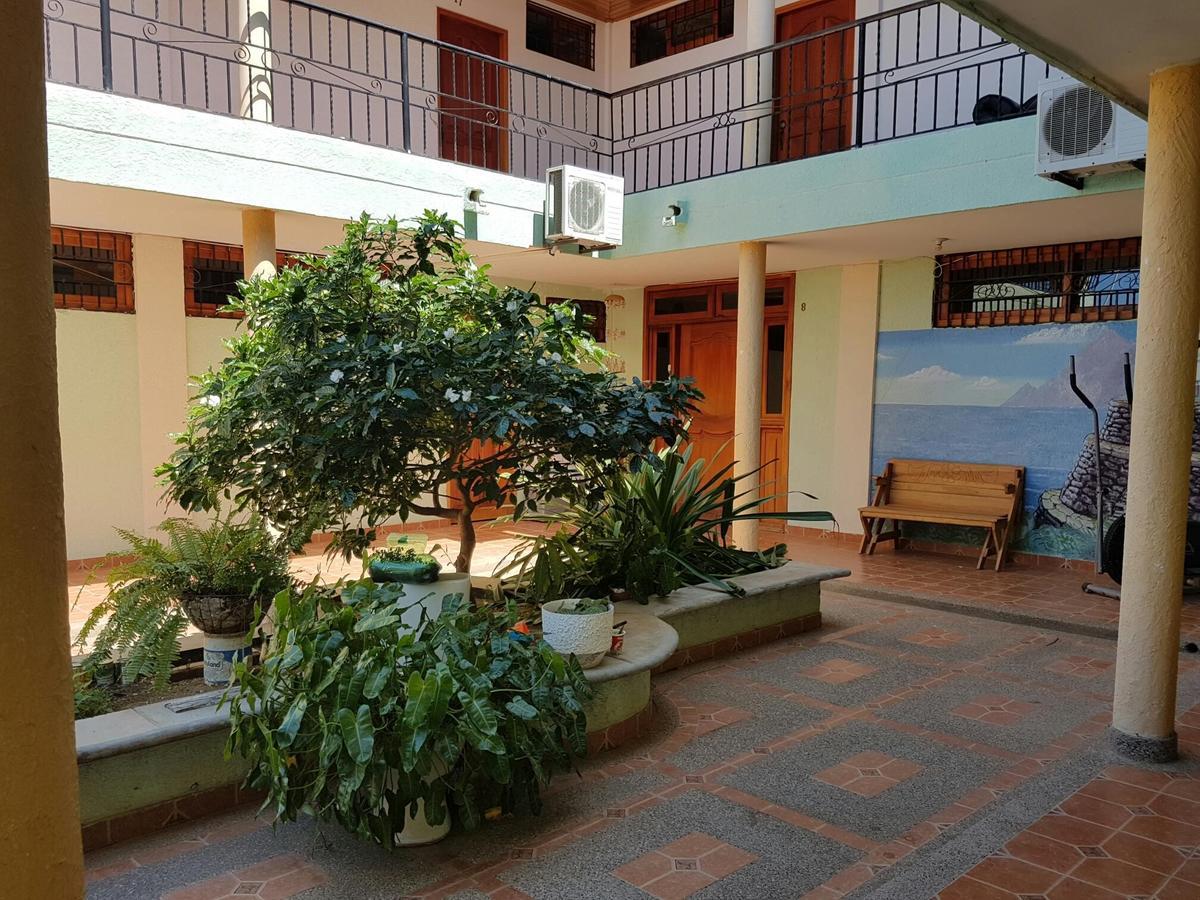 Hostal Dumbira Taganga Exterior photo
