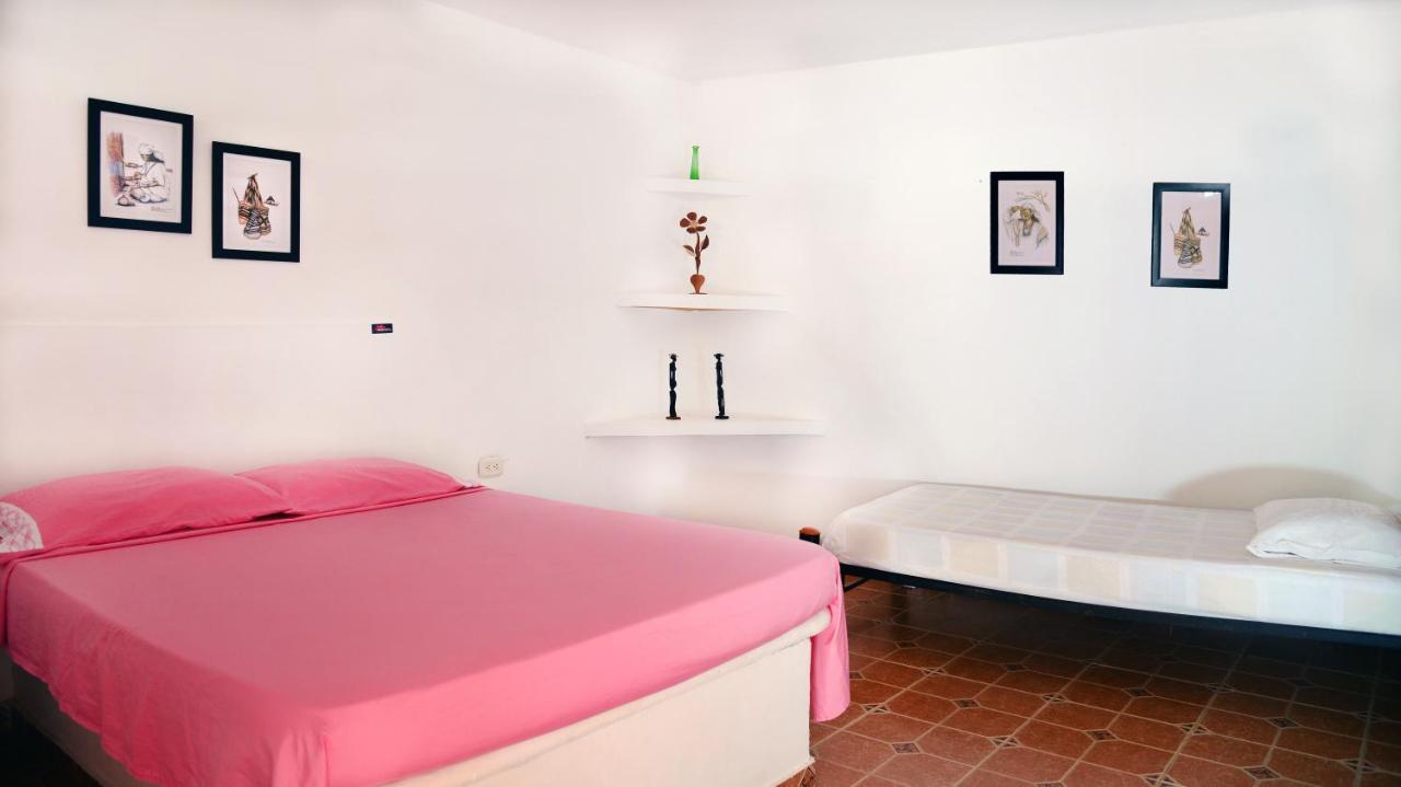Hostal Dumbira Taganga Exterior photo